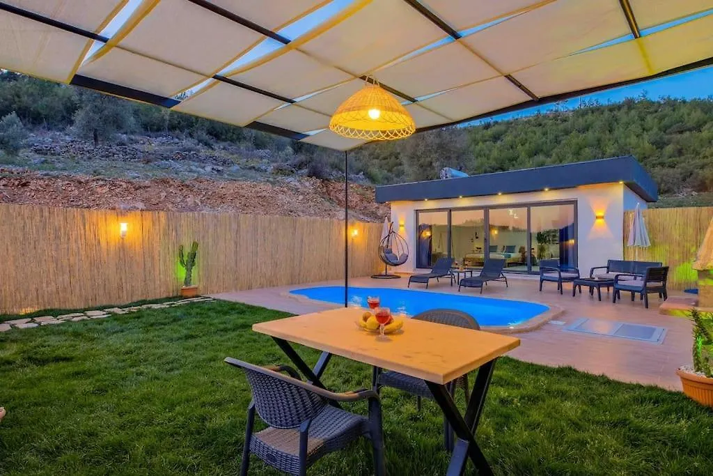 Balayi Villasi, Havuzlu Jakuzili Fethiye Villa