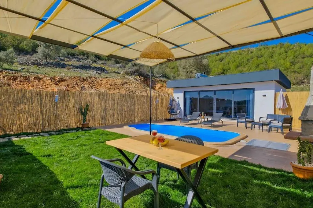 Balayi Villasi, Havuzlu Jakuzili Fethiye Villa